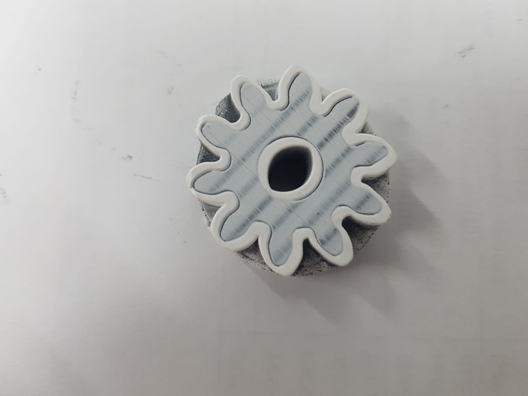 Soluble support for metal