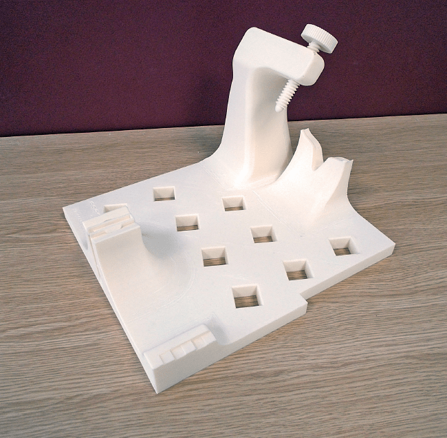 A dedicated CMM fixture is 3D printed for every machined component produced on-site.